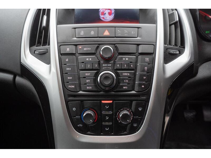 Vauxhall Astra 2.0 CDTi ecoFLEX SRi Euro 5 (s/s) 5dr - U1258