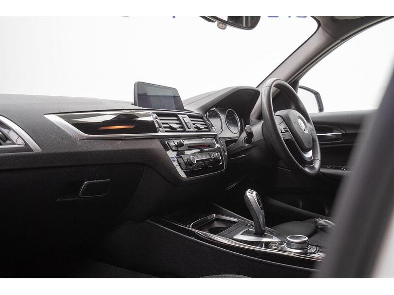 BMW 1 Series 1.5 118i Sport Auto Euro 6 (s/s) 5dr - U1265