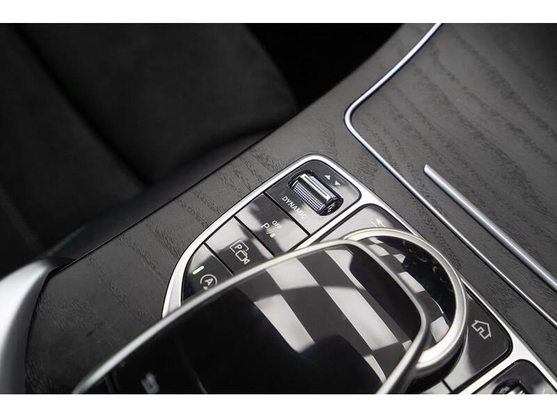 Mercedes-Benz C Class 2.0 C220d AMG Line (Premium) Cabriolet G-Tronic+ Euro 6 (s/s) 2dr - U1268