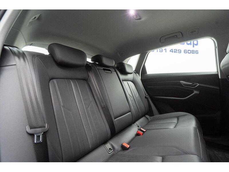 Audi e-tron 50 Technik Auto quattro 5dr 71.2kWh - U1269