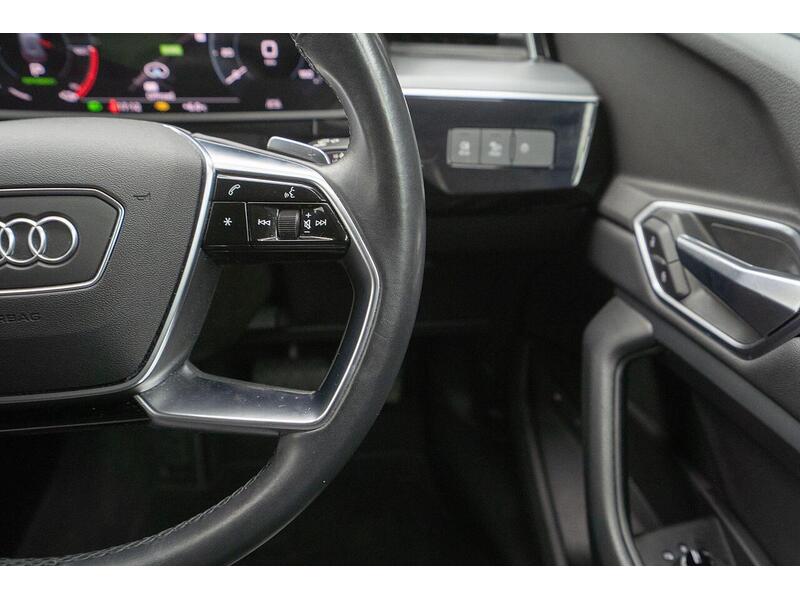 Audi e-tron 50 Technik Auto quattro 5dr 71.2kWh - U1269