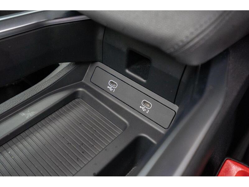 Audi e-tron 50 Technik Auto quattro 5dr 71.2kWh - U1269