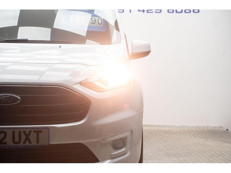 Ford Transit Connect 1.5 250 EcoBlue Limited L2 Euro 6 (s/s) 5dr - U1275