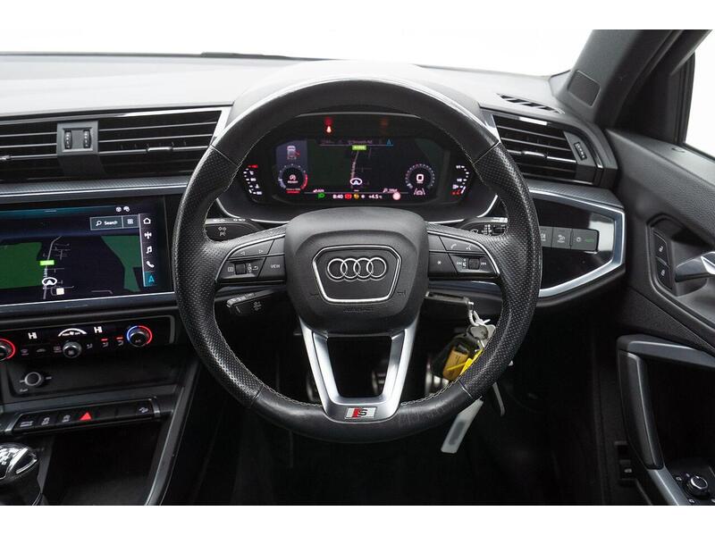 Audi Q3 1.5 TFSI CoD 35 S line Euro 6 (s/s) 5dr - U1276