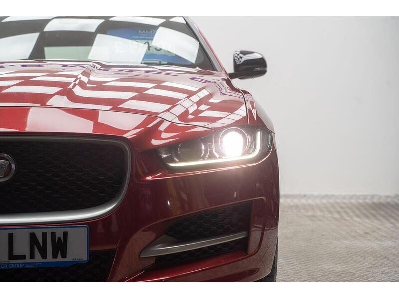 Jaguar XE 2.0d R-Sport Euro 6 (s/s) 4dr - U1281