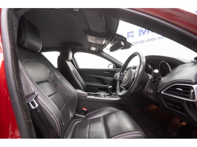 Jaguar XE 2.0d R-Sport Euro 6 (s/s) 4dr - U1281
