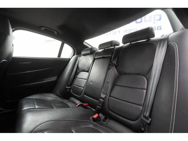 Jaguar XE 2.0d R-Sport Euro 6 (s/s) 4dr - U1281