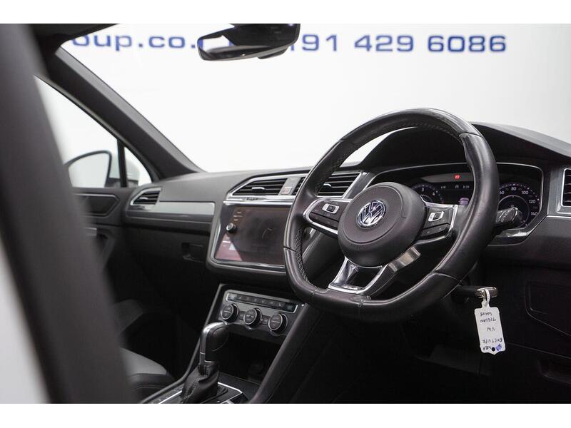 Volkswagen Tiguan 2.0 TDI R-Line DSG Euro 6 (s/s) 5dr - U1292