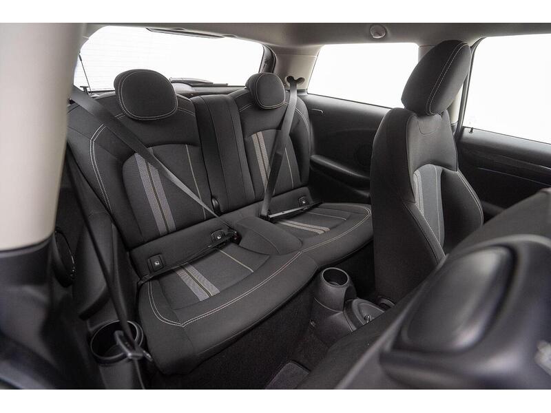 MINI Electric Hatch Cooper SE 32.6kWh Level 1 Auto 3dr - U1294