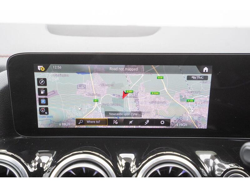 Mercedes-Benz EQA EQA 250 66.5kWh AMG Line Auto 5dr - U1296