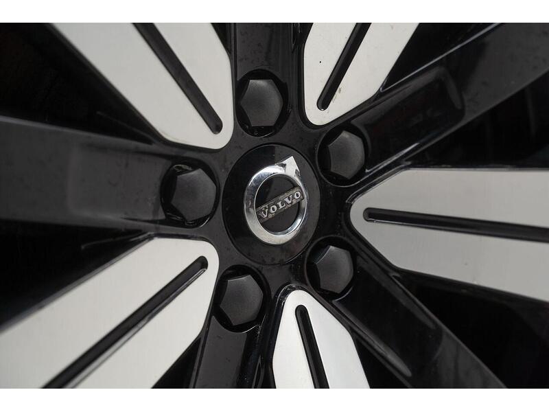 Volvo C40 Recharge 69kWh Core Auto 5dr - U1298