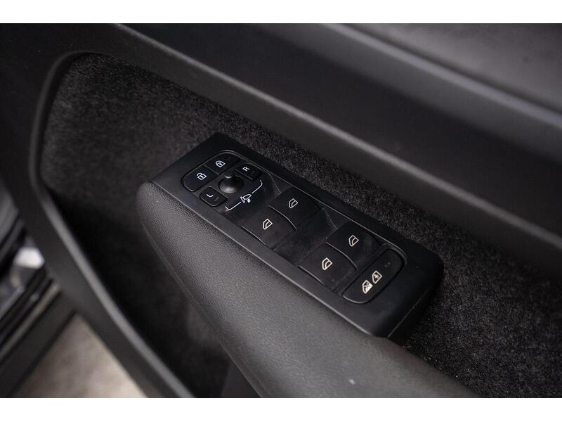 Volvo C40 Recharge 69kWh Core Auto 5dr - U1298