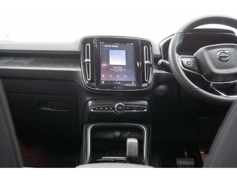 Volvo C40 Recharge 69kWh Core Auto 5dr - U1298