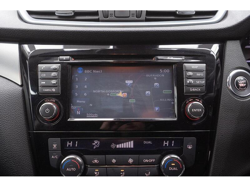 Nissan Qashqai 1.5 dCi N-Connecta Euro 6 (s/s) 5dr - U1299