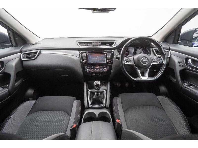 Nissan Qashqai 1.5 dCi N-Connecta Euro 6 (s/s) 5dr - U1299