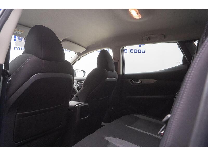 Nissan Qashqai 1.5 dCi N-Connecta Euro 6 (s/s) 5dr - U1299