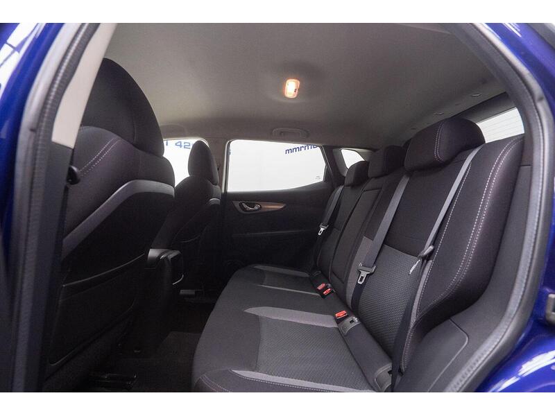 Nissan Qashqai 1.5 dCi N-Connecta Euro 6 (s/s) 5dr - U1299