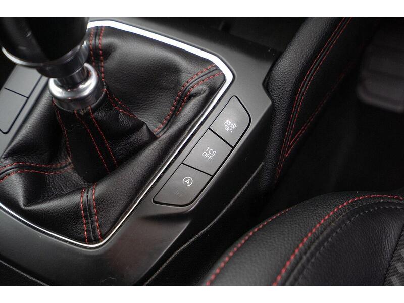Ford Focus 1.5 EcoBlue ST-Line X Euro 6 (s/s) 5dr - U1302