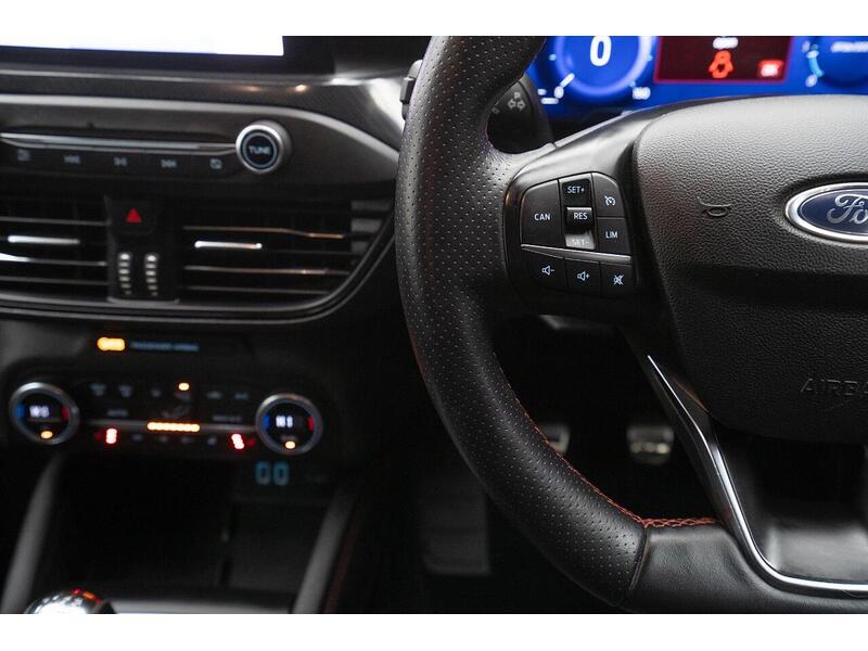 Ford Focus 1.5 EcoBlue ST-Line X Euro 6 (s/s) 5dr - U1302