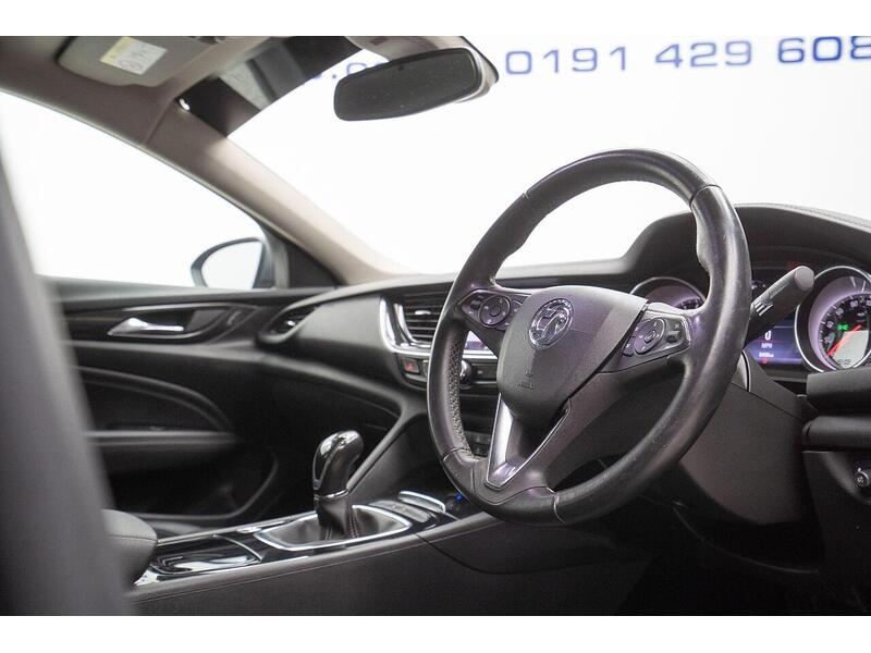 Vauxhall Insignia 1.5i Turbo SRi Nav Grand Sport Euro 6 (s/s) 5dr - U1306