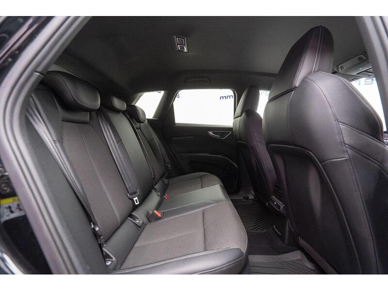 Audi Q4 e-tron 40 S line Auto 5dr 82kWh - U1313