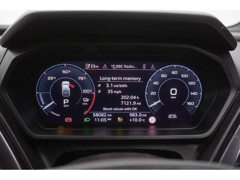 Audi Q4 e-tron 40 S line Auto 5dr 82kWh - U1313