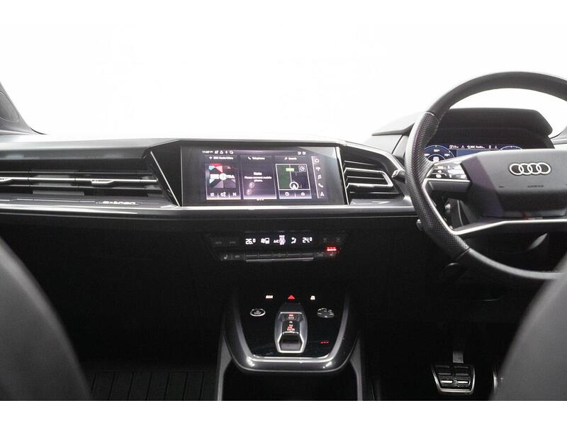 Audi Q4 e-tron 40 S line Auto 5dr 82kWh - U1313