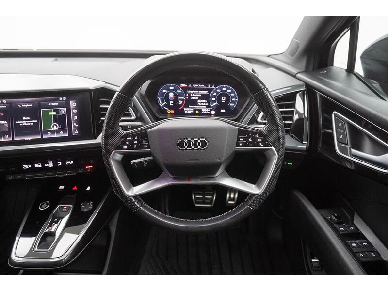 Audi Q4 e-tron 40 S line Auto 5dr 82kWh - U1313