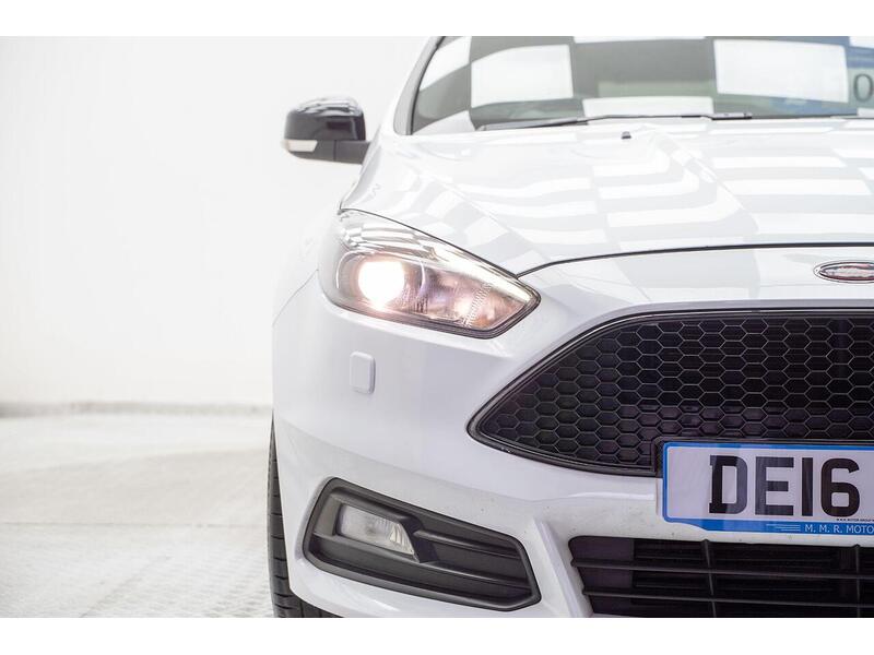 Ford Focus Focus ST-3 Hatchback 1 Manual Petrol - U1327