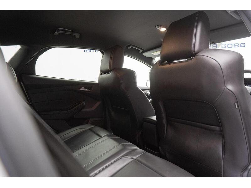 Ford Focus Focus ST-3 Hatchback 1 Manual Petrol - U1327