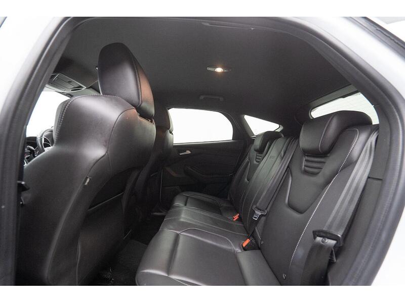 Ford Focus Focus ST-3 Hatchback 1 Manual Petrol - U1327