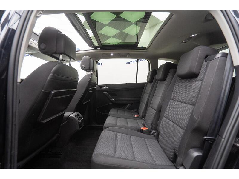 Volkswagen Touran 1.6 TDI SE Family DSG Euro 6 (s/s) 5dr - U1333