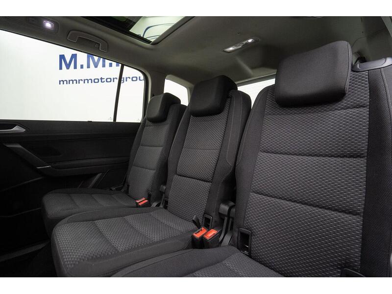 Volkswagen Touran 1.6 TDI SE Family DSG Euro 6 (s/s) 5dr - U1333