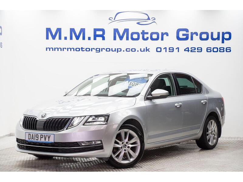 Skoda Octavia Octavia SE L Hatchback 1 Automatic Diesel - U1334