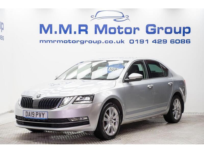 Skoda Octavia Octavia SE L Hatchback 1 Automatic Diesel - U1334