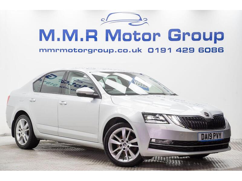 Skoda Octavia Octavia SE L Hatchback 1 Automatic Diesel - U1334
