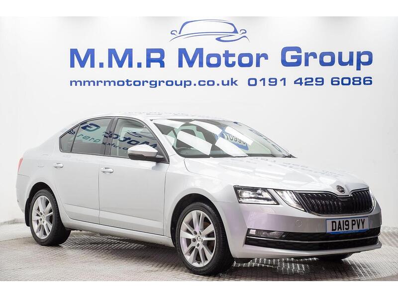 Skoda Octavia Octavia SE L Hatchback 1 Automatic Diesel - U1334