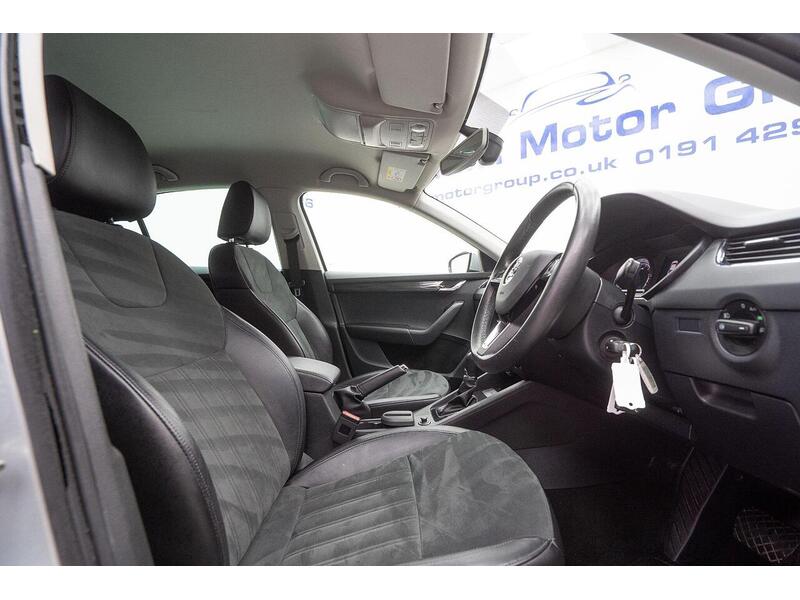 Skoda Octavia Octavia SE L Hatchback 1 Automatic Diesel - U1334