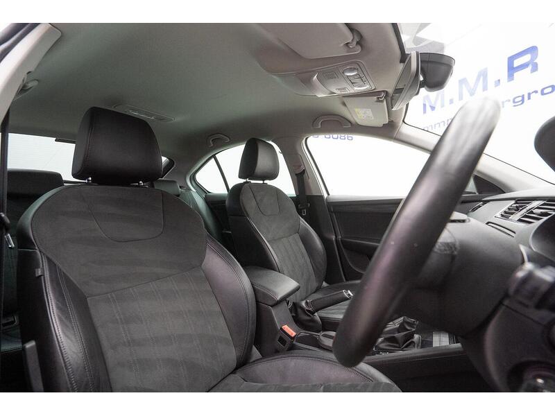 Skoda Octavia Octavia SE L Hatchback 1 Automatic Diesel - U1334