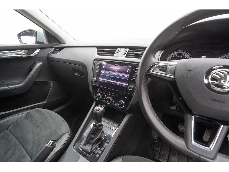 Skoda Octavia Octavia SE L Hatchback 1 Automatic Diesel - U1334