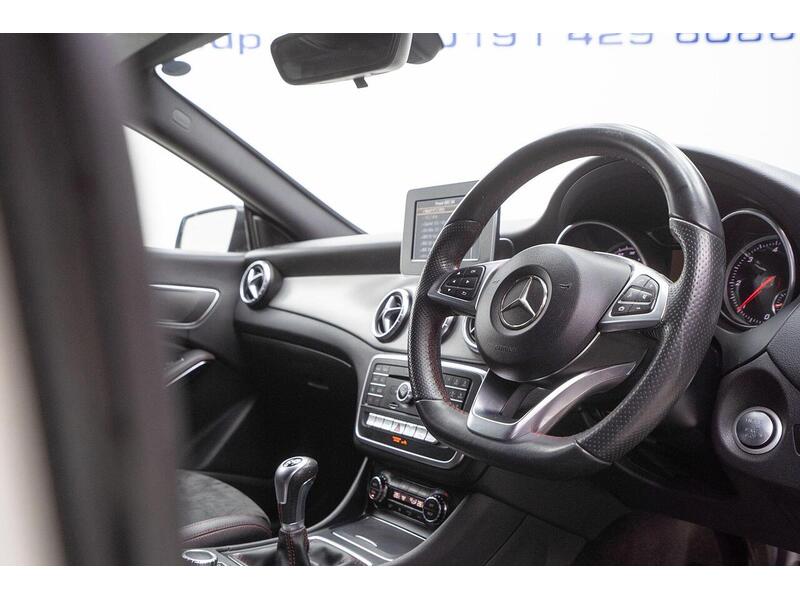 Mercedes-Benz CLA 2.1 CLA200d AMG Line Shooting Brake Euro 6 (s/s) 5dr - U1336