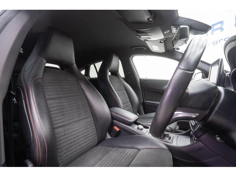 Mercedes-Benz CLA 2.1 CLA200d AMG Line Shooting Brake Euro 6 (s/s) 5dr - U1336