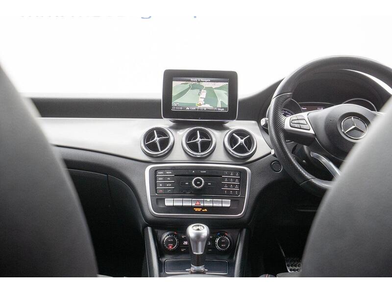 Mercedes-Benz CLA 2.1 CLA200d AMG Line Shooting Brake Euro 6 (s/s) 5dr - U1336