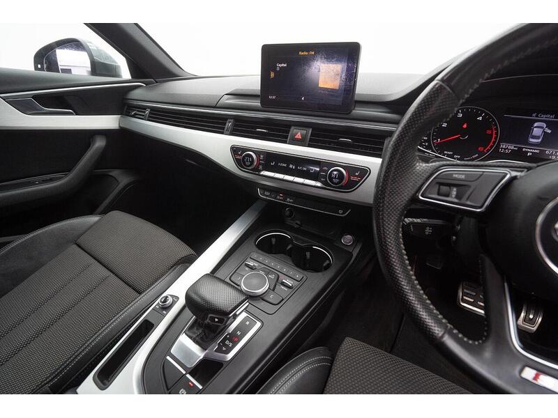 Audi A4 2.0 TDI S line S Tronic Euro 6 (s/s) 4dr - U1340