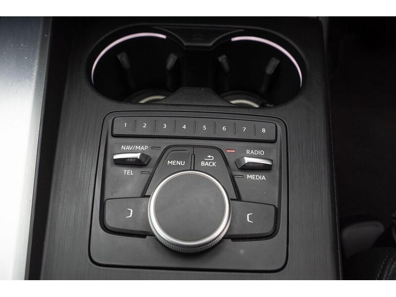 Audi A4 2.0 TDI S line S Tronic Euro 6 (s/s) 4dr - U1340