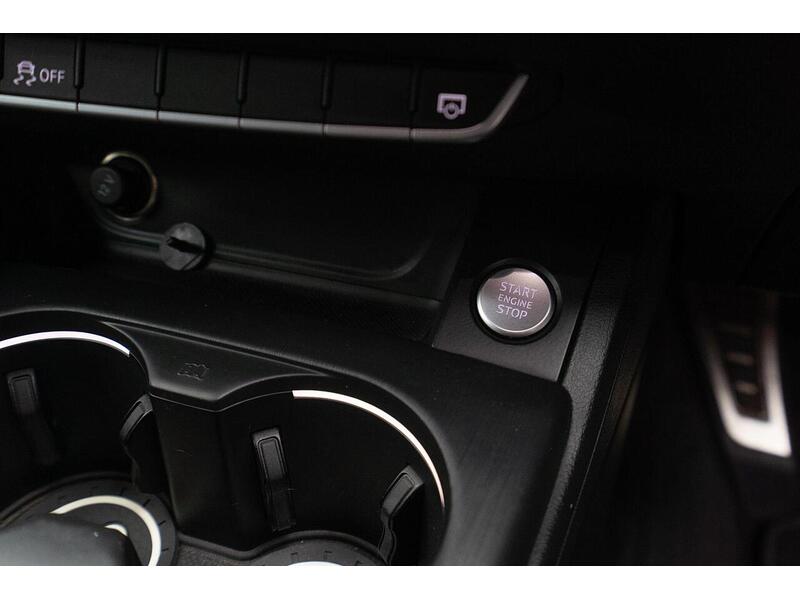 Audi A4 2.0 TDI S line S Tronic Euro 6 (s/s) 4dr - U1340