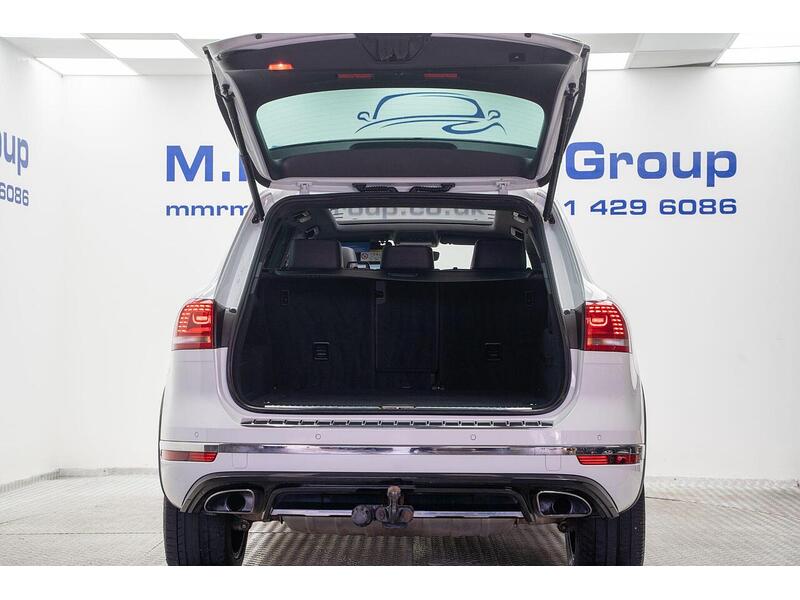 Volkswagen Touareg 3.0 TDI V6 BlueMotion Tech R-Line Tiptronic 4WD Euro 6 (s/s) 5dr - U1345