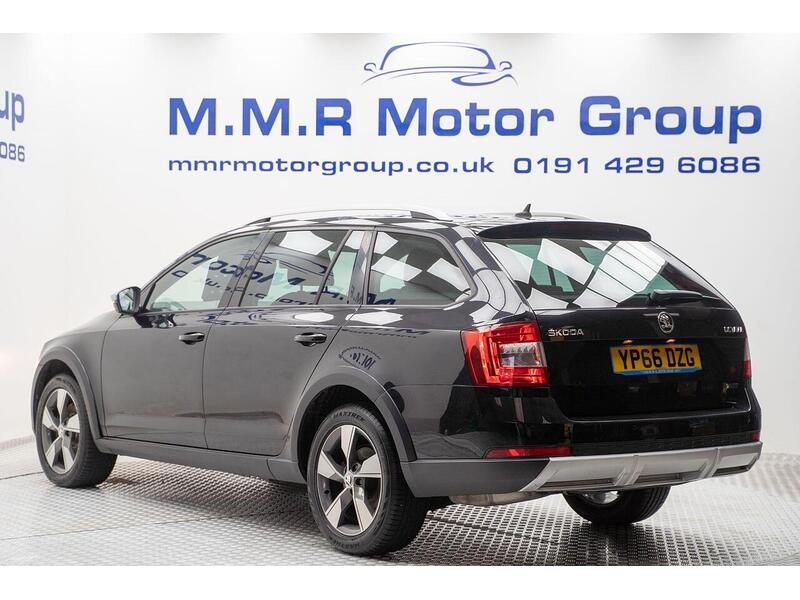 Skoda Octavia 2.0 TDI Scout DSG 4WD Euro 6 (s/s) 5dr - U1346