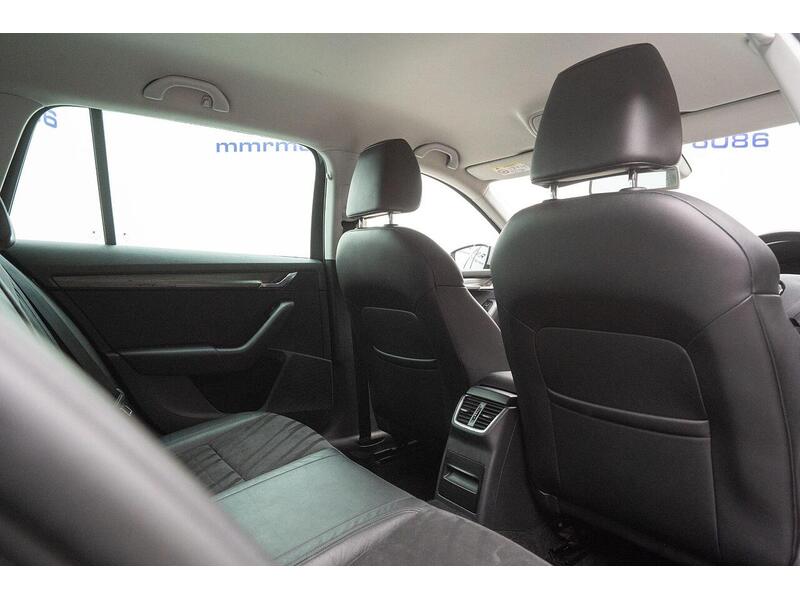 Skoda Octavia 2.0 TDI Scout DSG 4WD Euro 6 (s/s) 5dr - U1346