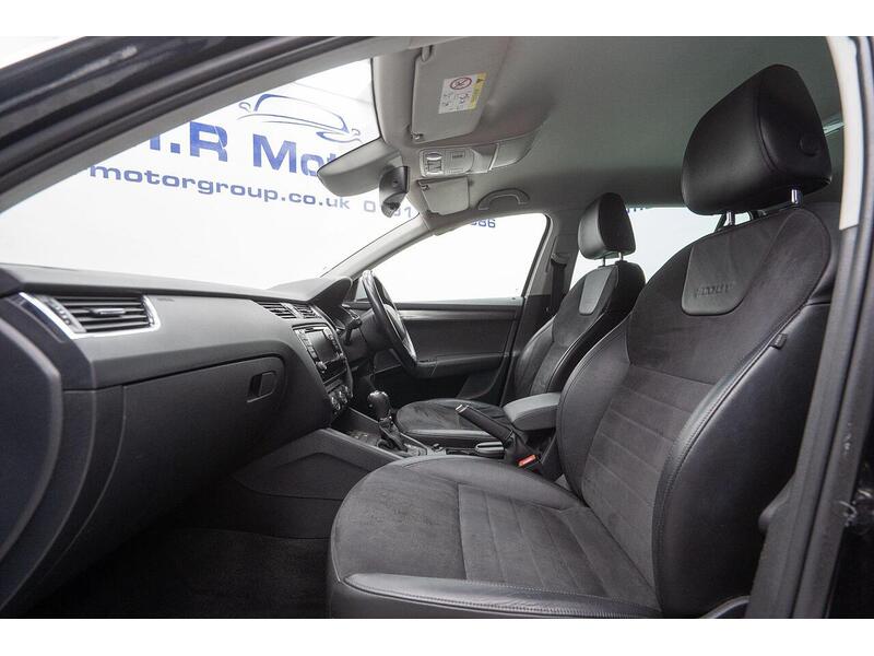 Skoda Octavia 2.0 TDI Scout DSG 4WD Euro 6 (s/s) 5dr - U1346